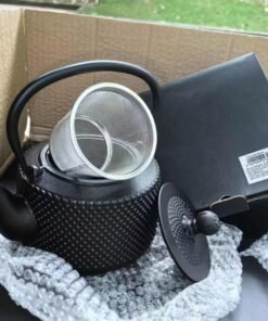 Ketaus arbatinukas su metaliniu sieteliu TR2309A