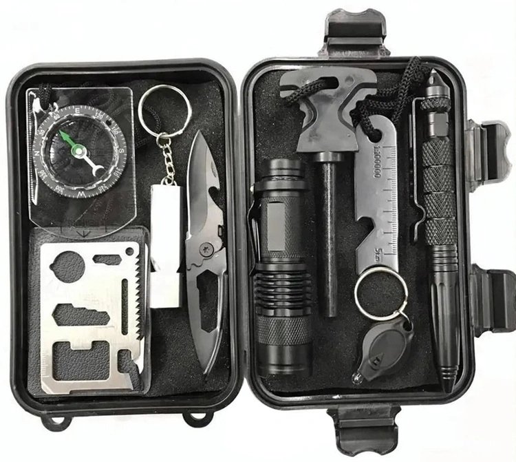 turistinis-isgyvenimo-rinkinys-10in1-su-deklu